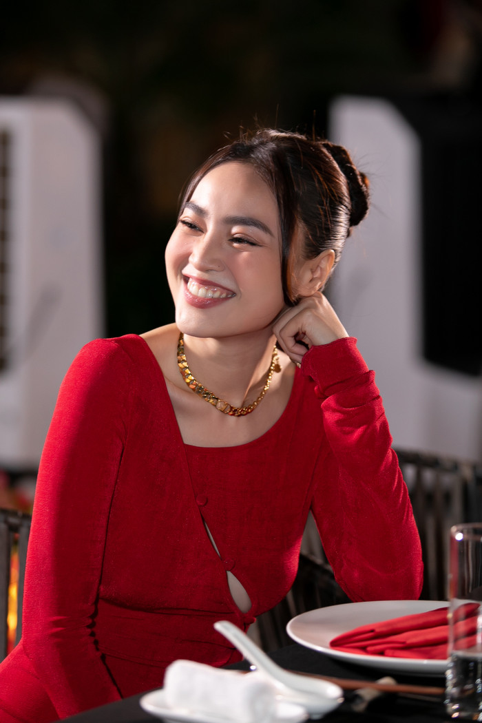 Khoảnh khắc 'cười hết ga' của Ninh Dương Lan Ngọc. 
