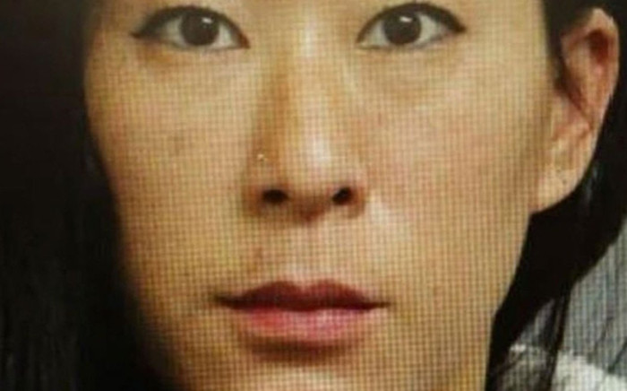 Mẹ bỏ 2 con nhỏ ở nhà để đi chơi với bạn trai, bố sốt ruột đến tìm thì sốc khi biết sự thật Ảnh 2