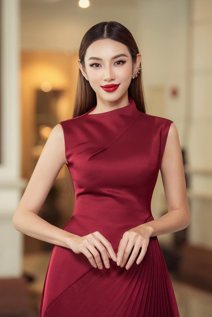 Miss Grand Thùy Tiên được khen 'ăn đứt' Kim Duyên khi mặc cùng một chiếc váy Ảnh 8