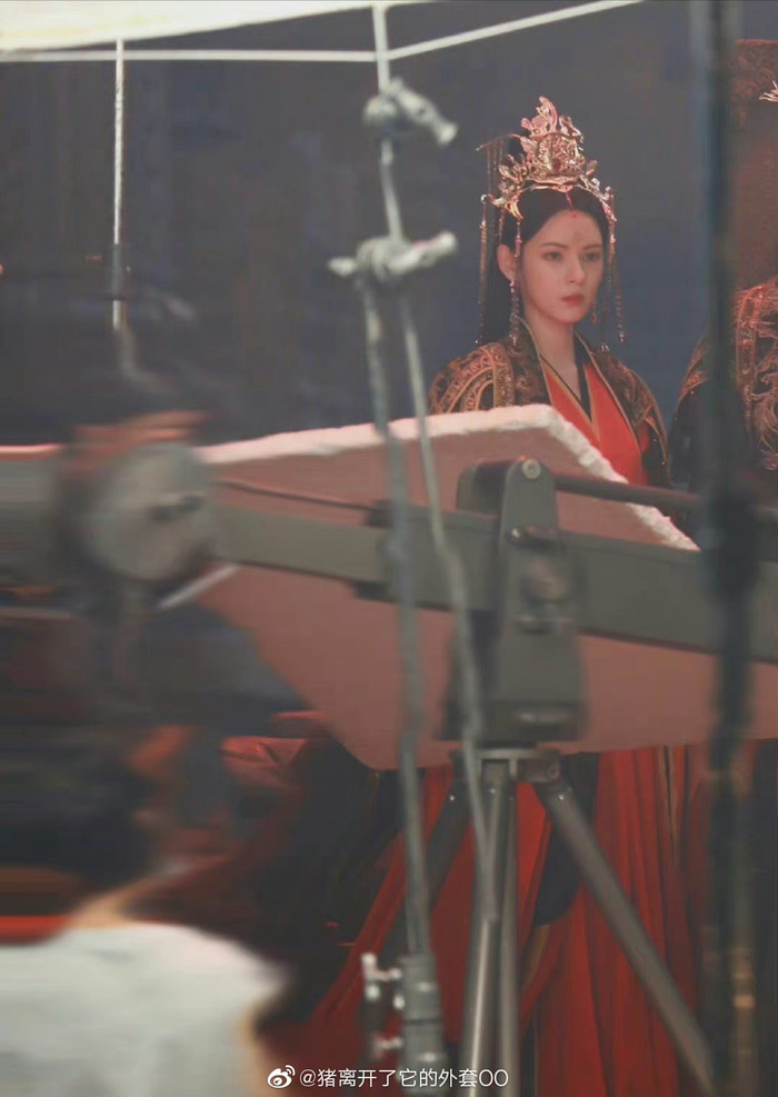 Dàn tân nương màn ảnh Hoa ngữ 2022: Cúc Tịnh Y - Lý Thấm xinh đẹp, Lý Lan Địch khác biệt hoàn toàn Ảnh 8