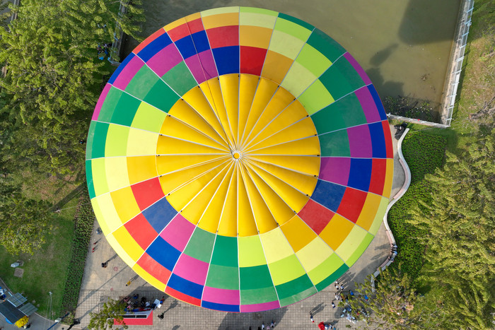 Ngắm nhìn những chiếc khinh khí cầu đẹp rực rỡ có 1-0-2 tại TP.HCM Ảnh 4