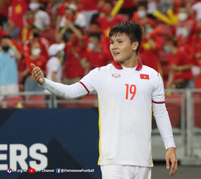 Hà Nội FC có thể tốn 1 triệu USD cho Quang Hải. Ảnh: VFF