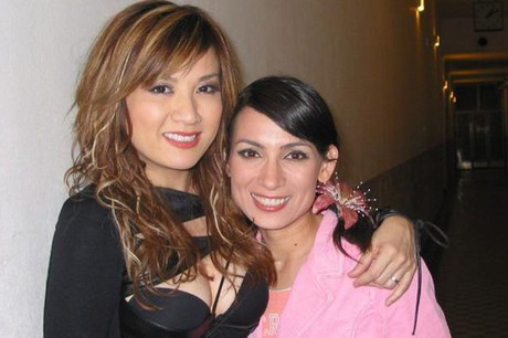 Trizzie Phương Trinh và Phi Nhung.