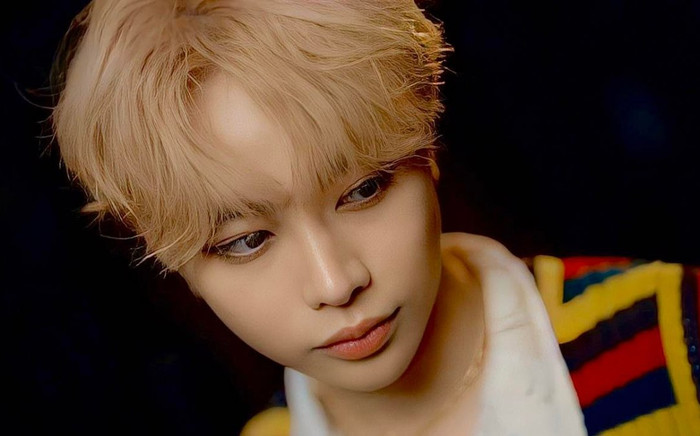 Hậu bị dìm nhan sắc, Hanbin Ngô Ngọc Hưng khiến fan 'bấn loạn' với màn bùng nổ visual trong clip mới Ảnh 2