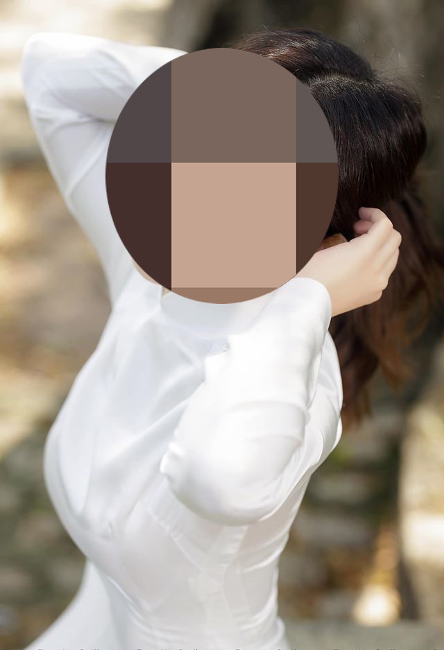 K.W là hotgirl đình đám trên mạng xã hội