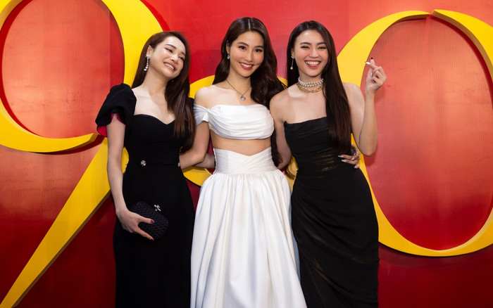 Lan Ngọc - Diễm My - Nhã Phương khoe nhan sắc 'mỗi người một vẻ, mười phân vẹn mười' ở tuổi 30 Ảnh 2