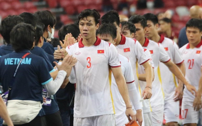 Tuyển Việt Nam sẽ tụt dốc sau khi để Thái Lan soán ngôi vua AFF Cup? Ảnh 2