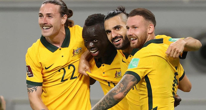 Tuyển Úc là thách thức lớn cho hàng thủ của Việt Nam trong bối cảnh mất nhiều trụ cột quan trọng.