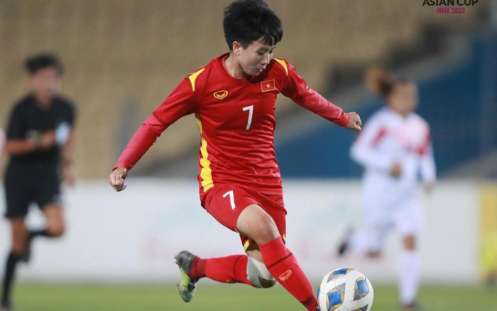 Đá phạt góc vào lưới Myanmar, Tuyết Dung lại khiến cả thế giới ngỡ ngàng Ảnh 2