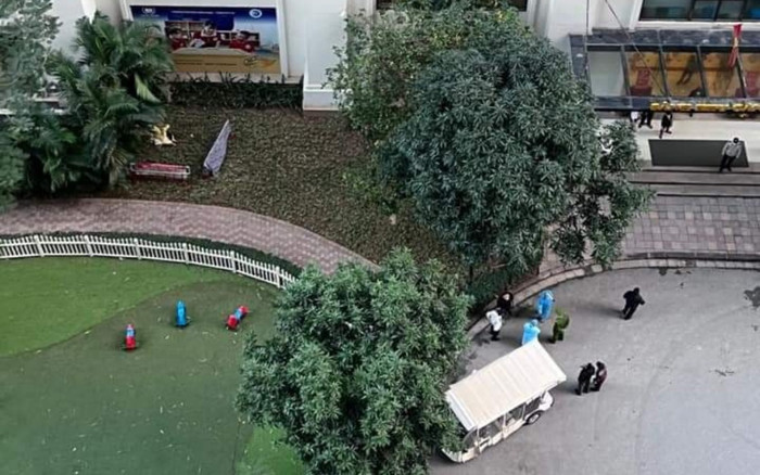Hà Nội: Bé trai 7 tuổi rơi từ tầng 31 chung cư Times City xuống đất tử vong thương tâm Ảnh 2