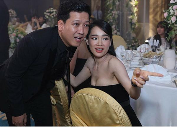 Thực tế trước đây Nhã Phương đã sở hữu thềm n.gực vô cùng quyến rũ. 