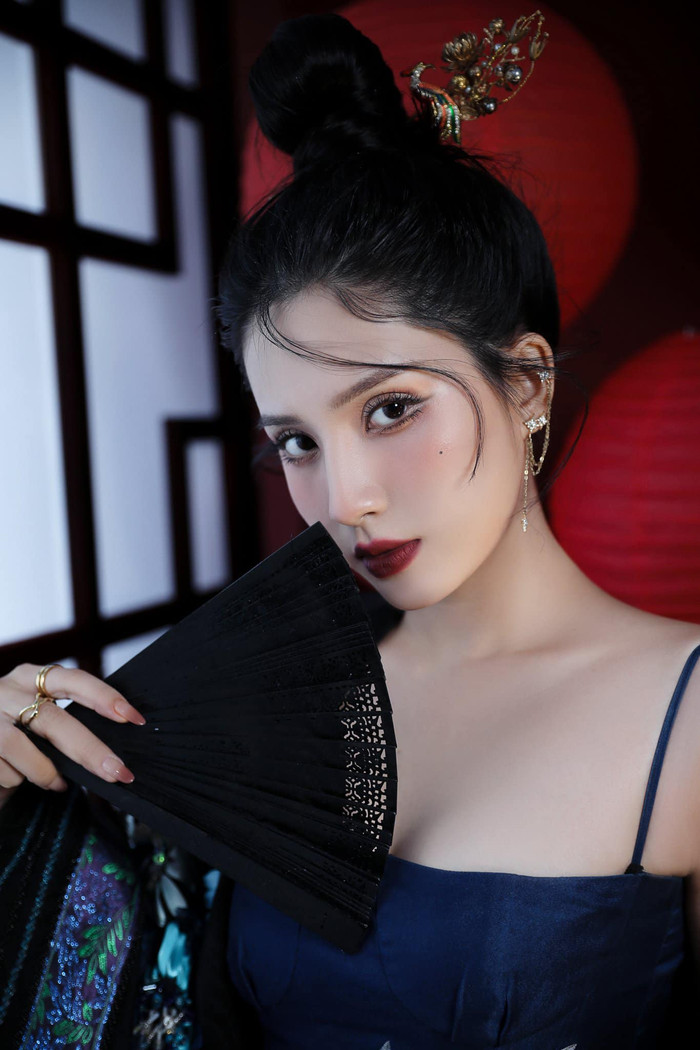 Thiên An cũng từng được cho là bị đuổi khỏi công ty khi đứng lên bảo vệ 'bạn trai tin đồn' trong lùm xùm giữa Jack và mẹ nuôi.