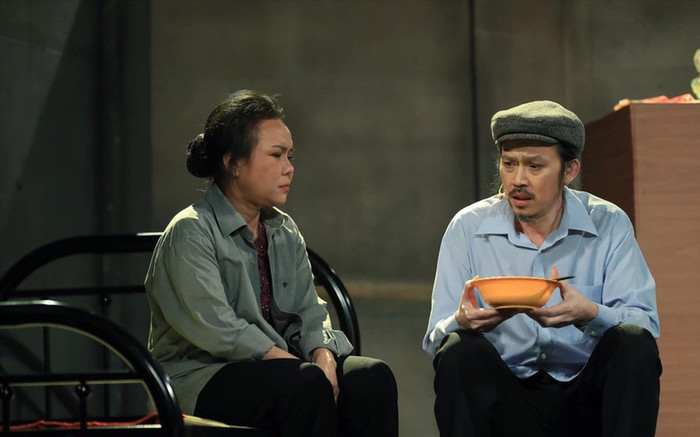 Hậu giành huy chương vàng liên hoan sân khấu, NS Việt Hương: 'Khán giả yêu thương thì mình phải tri ân' Ảnh 2