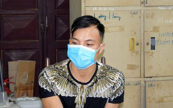 Gã trai ngủ lại phòng trọ bạn gái rồi rạng sáng bóp cổ nạn nhân đến chết để cướp tài sản Ảnh 2