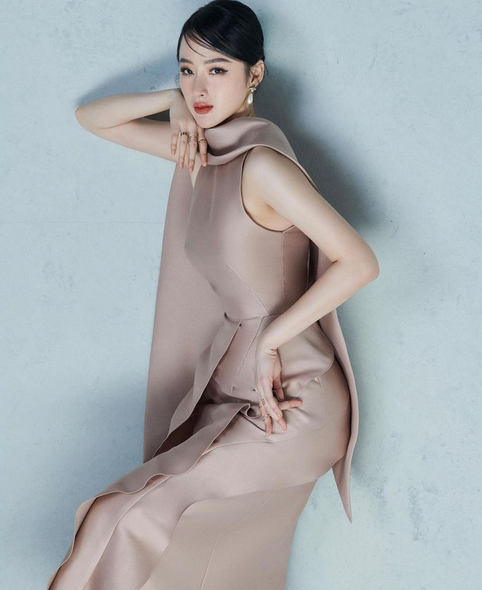 Angela Phương Trinh xuất hiện mũm mĩm khác lạ: Nghi vấn mang thai hoặc đã sinh con? Ảnh 6