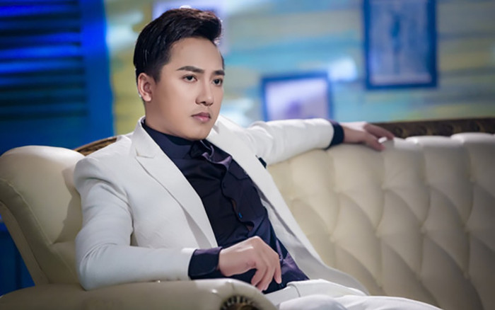 Trở lại đường đua âm nhạc sau thời gian ở ẩn, Châu Khải Phong đón tin vui Ảnh 2