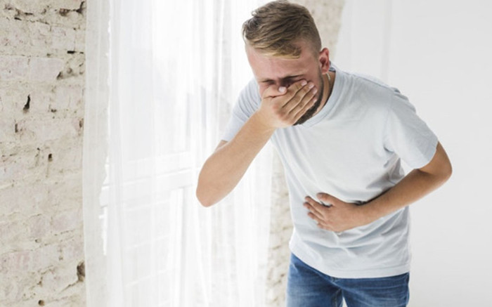 Dấu hiệu nhiễm Omicron dễ nhầm lẫn với ngộ độc thực phẩm Ảnh 2