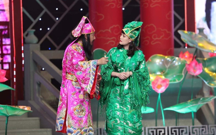 Lùa gà, thầy Ông Nội, bạo lực trẻ em,... được Táo Kinh Tế - Xã Hội khai thác cực hài trong Táo Quân 2022 Ảnh 2