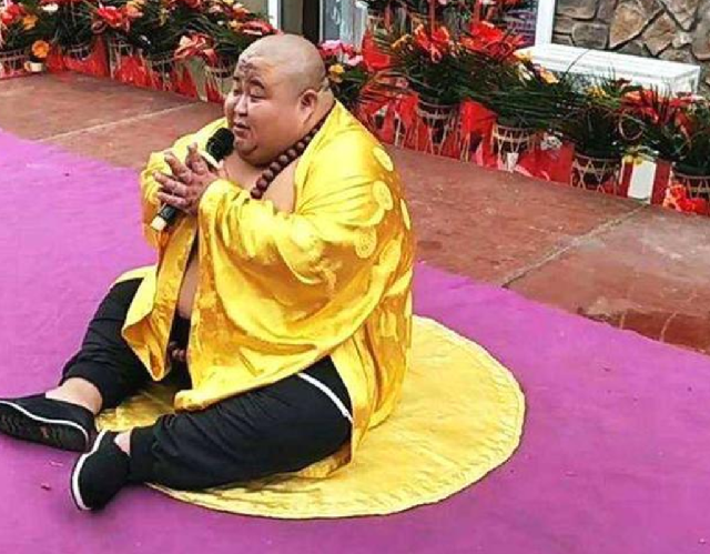 Sở hữu ngoại hình giống Phật Di Lặc, người đàn ông có kết cục đáng buồn Ảnh 6