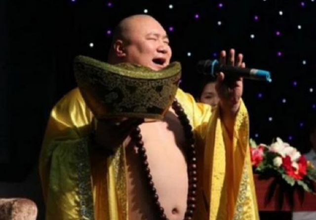 Sở hữu ngoại hình giống Phật Di Lặc, người đàn ông có kết cục đáng buồn Ảnh 9