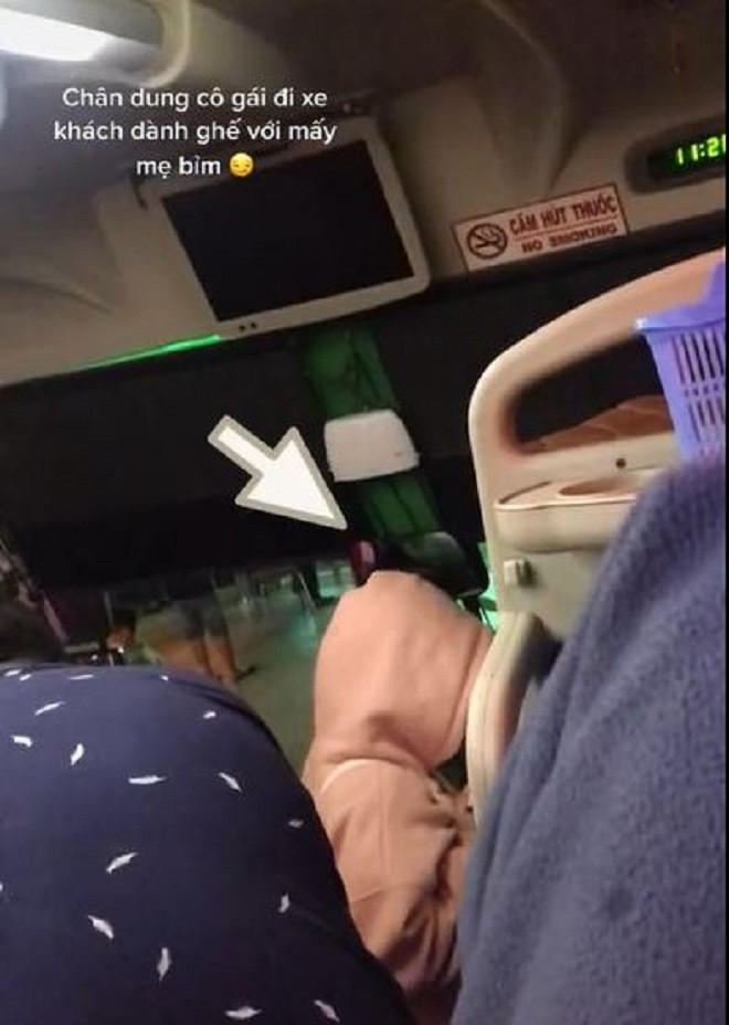 Cô gái bị mẹ bỉm 'bóc phốt' vì không nhường ghế khi đi xe khách. 