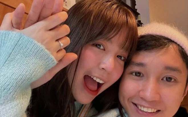 Thành viên nhóm nhạc Monstar thông báo đính hôn với hotgirl Mẫn Tiên ngay ngày đầu năm mới Ảnh 2