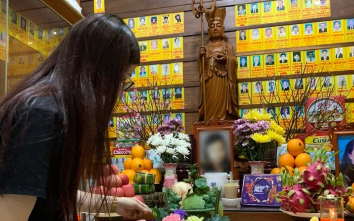 Vụ bé gái bị 'dì ghẻ' bạo hành tử vong: Mẹ ruột cháu bé lần đầu lộ diện sau những chuỗi ngày thương đau Ảnh 2