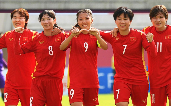 Đè bẹp Thái Lan 2-0, Việt Nam chạm một tay vào vé dự World Cup! Ảnh 2