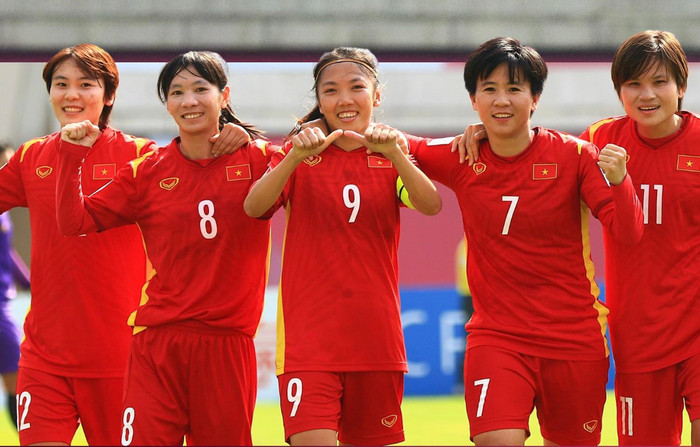 Tuyển nữ Việt Nam thắng Thái Lan 2-0 và có lợi thế rất lớn để dự World Cup.