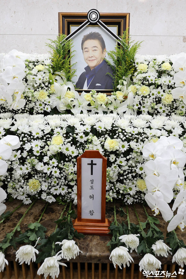 Nam MC kì cựu đột ngột qua đời vào đúng mùng 1 Tết, quyết giấu bệnh ung thư để được cống hiến hết mình Ảnh 3