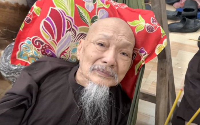 Ông Lê Tùng Vân xuất hiện trong đêm giao thừa chúc năm mới, nhắn lời đặc biệt đến 3 đệ tử bị tạm giam Ảnh 2