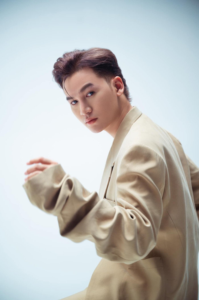 Ali Hoàng Dương trải lòng ngày đầu xuân: 'Mỗi người sinh ra đều có sứ mệnh để sống và cống hiến' Ảnh 4