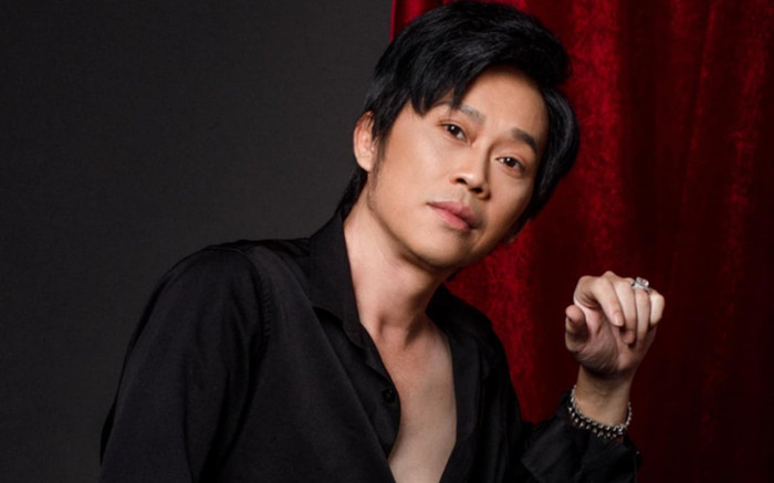 Xôn xao clip Hoài Linh 'quẩy' cực sung trên nền nhạc Tết Ảnh 2