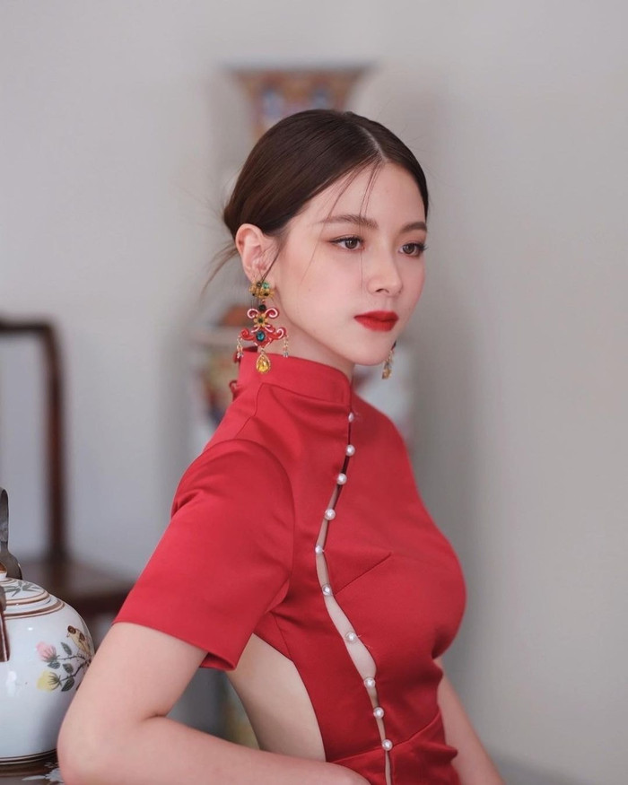 'Ngọc nữ' Baifern Pimchanok tung hình ảnh 'tắm tiên' cực nóng bỏng khiến netizen sốt rần rần Ảnh 10