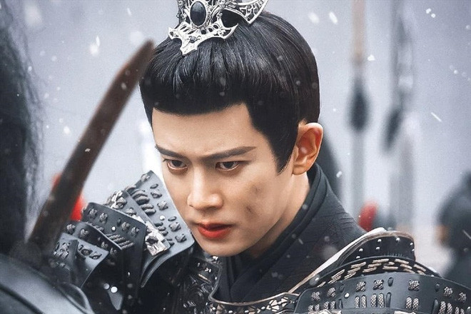 Nhậm Gia Luân bỏ rơi Địch Lệ Nhiệt Ba để yêu Ngu Thư Hân trong phim ngôn tình mới 'Vô ưu độ' Ảnh 7