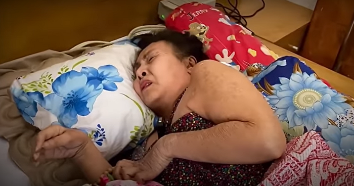 Nghệ sĩ Hoàng Lan nằm một chỗ thời gian dài