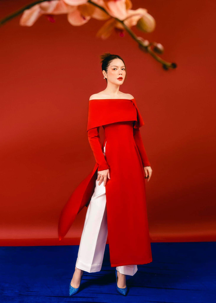 Lý Nhã Kỳ mang đến hình tượng quý cô kiêu kỳ, sang trọng.