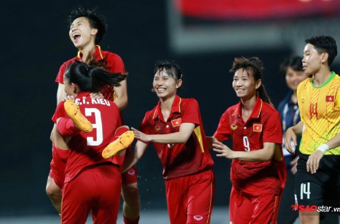 Tuyển nữ Việt Nam giành vé dự World Cup và được thưởng 3 tỷ đồng.