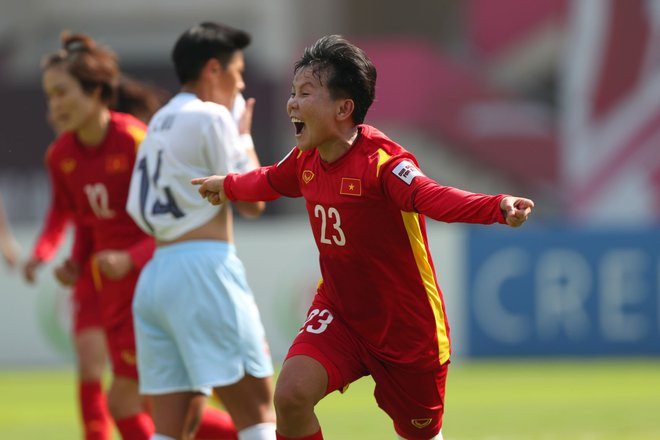 VIDEO: Cận cảnh bàn thắng đẳng cấp của Bích Thùy giúp Việt Nam giành vé World Cup lịch sử Ảnh 1