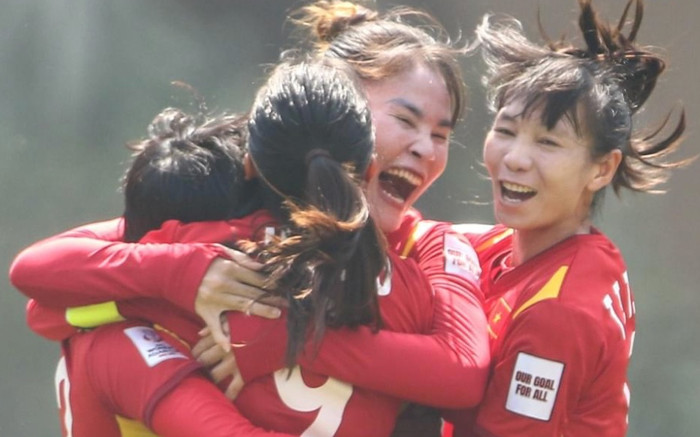 Chương Thị Kiều đau buồn: 'Cháu vừa có vé World Cup thì ngoại đã ra đi' Ảnh 2
