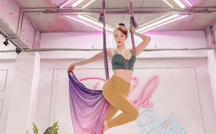 Quỳnh Nga chăm chỉ tập luyện sau Tết nhưng lại lộ vòng 3 biến dạng Ảnh 2