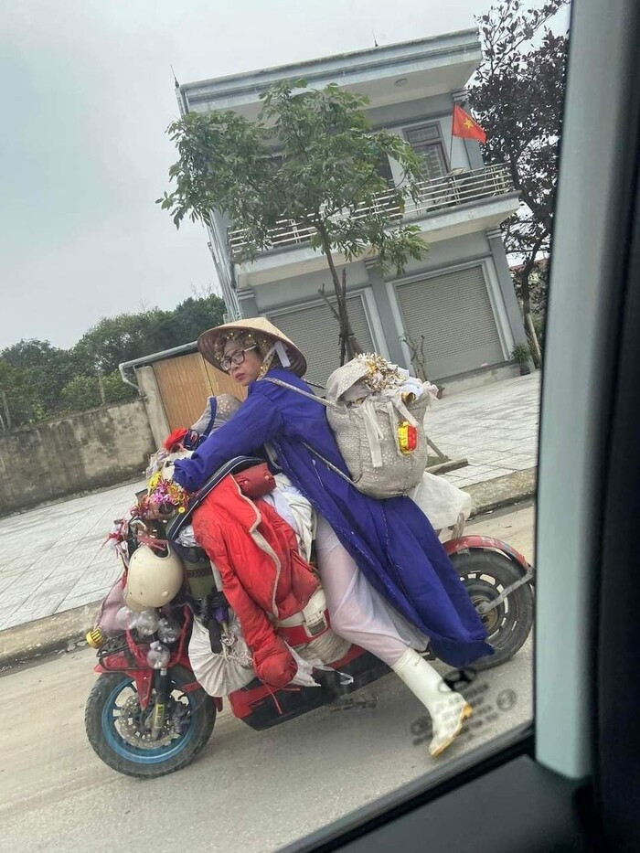 Những hình ảnh của hotgirl Bella đang gây xôn xao mạng xã hội