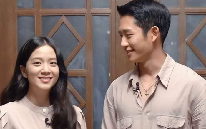 Nghi vấn Jung Hae In xóa sạch ảnh với Jisoo (BLACKPINK) để bảo vệ tình yêu đầu? Ảnh 2