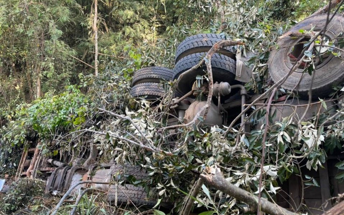 Hé lộ tốc độ, 'lý lịch' của chiếc xe ô tô tải gặp nạn khiến 6 người tử vong Ảnh 2