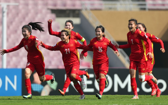 Thủ tướng tặng bằng khen tuyển nữ Việt Nam sau kỳ tích giành vé World Cup Ảnh 2