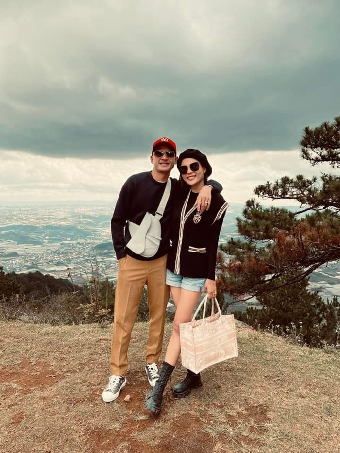 Thúy Diễm hạnh phúc khoe ảnh du lịch cùng con trai, Lương Thế Thành liền 'nịnh vợ' cực khéo Ảnh 5