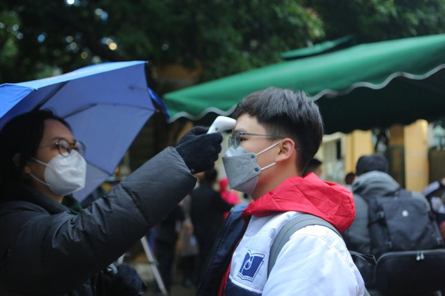 Học sinh trường THCS - THPT Hà Nội vừa trở lại trường học trực tiếp từ ngày 8/2. (ảnh: Trọng Tài)