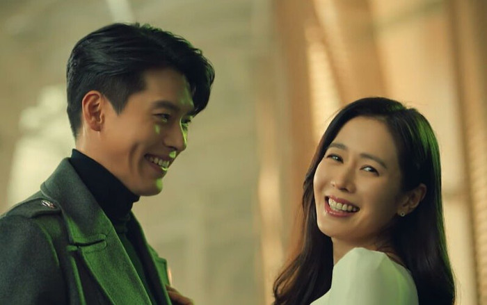 Đây là lần duy nhất Hyun Bin nói lời yêu thương với Son Ye Jin khiến cả làng giải trí chấn động Ảnh 2