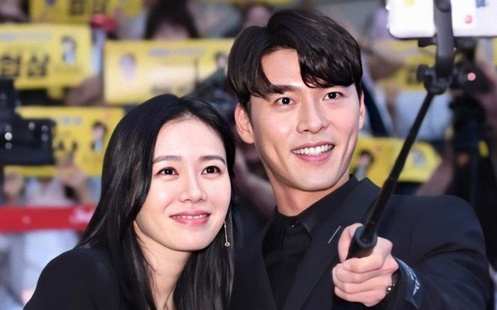 Thật ra, Hyun Bin và Son Ye Jin đã để lộ nhiều dấu hiệu 'về chung một nhà' từ nhiều tháng trước Ảnh 2