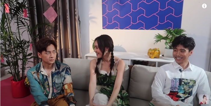 Ngô Kiến Huy tỏ ra hờn dỗi khi bị đàn em 'dìm hàng'